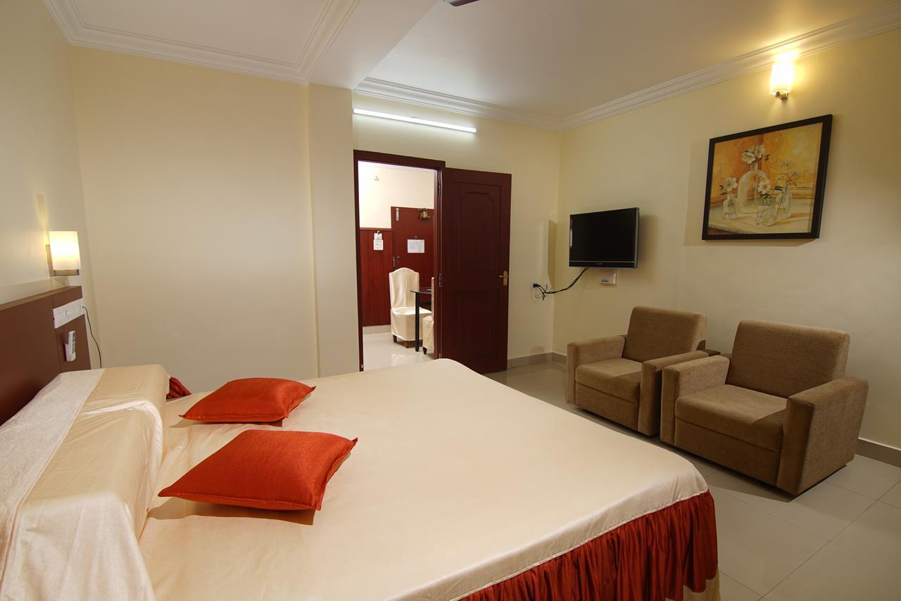 Hotel Sasthapuri Kozhikode Zewnętrze zdjęcie